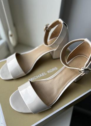 Босоніжки michael kors