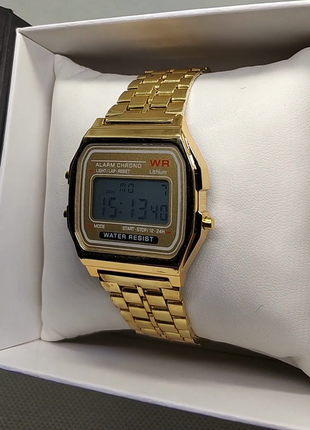 Наручные электронные часы casio  f-91w золотого цвета (100632)2 фото