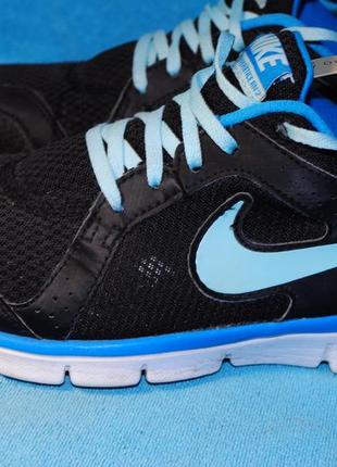 Кросівки nike 40 розмір 7