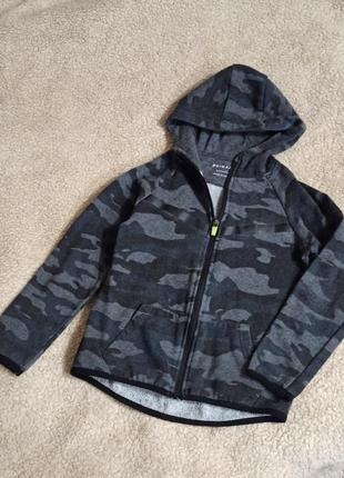 Толстовка на блискавці