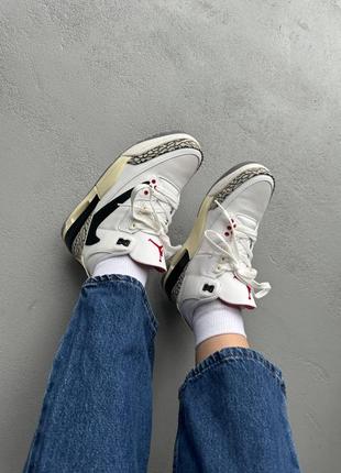 Женские кроссовки nike air jordan 3 retro white/brown