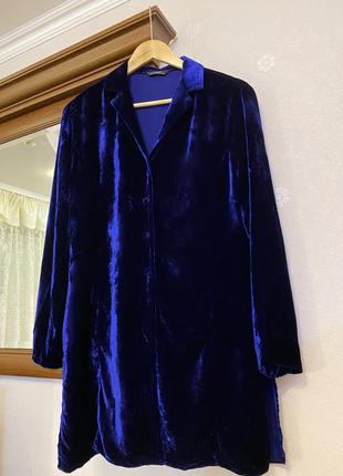 Длинная рубашка из натурального бархата синего цвета, длинная бархатная синяя блуза
