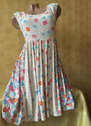 Милый сарафан миди в цветочки платье