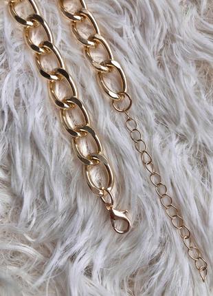 Ожерелье на шею колье цепочка цепь широкая крупная звенья с подвеской кулоном сердцем сердечком с камнями камушками бриллиантами золотистое золотое3 фото