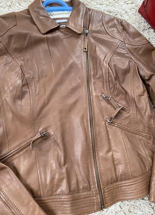 Актуальная кожаная куртка косуха коричневая на высокий рост,maddison,p.40-426 фото