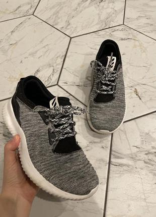 Adidas alphabounce