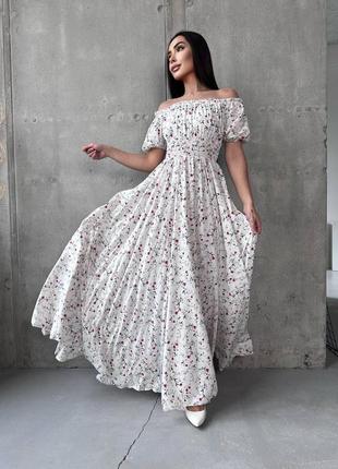 Женское длинное белое изящное стильное трендовое платье макси на резинке с цветочным принтом.