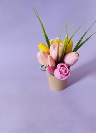Бюджетный подарок до 8 марта, цветы ручной работы, мыло3 фото