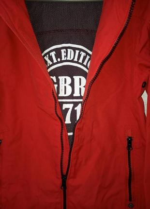 Червона вітровка вітрівка куртка дощовик на підкладці сітка легка демісезонна курточка next 7 років7 фото