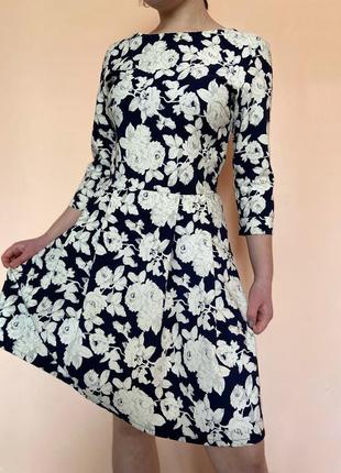 Весняна сукня