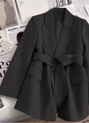 Стильний піджак оверсайз подовжений з поясом і карманами якісного крою оливковий чорний трендовий3 фото