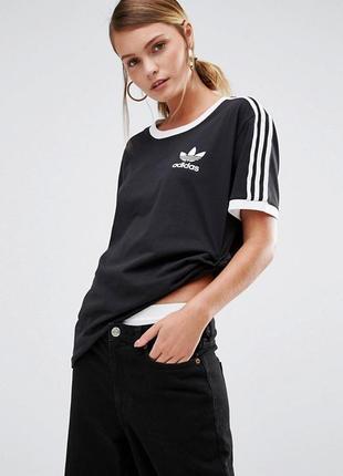 Футболка adidas