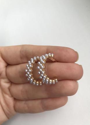 Стильные серьги