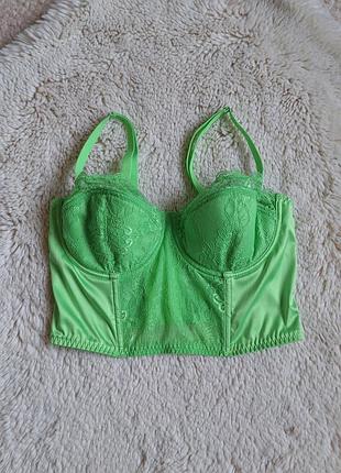 Бюстгальтер з широкою застібкою