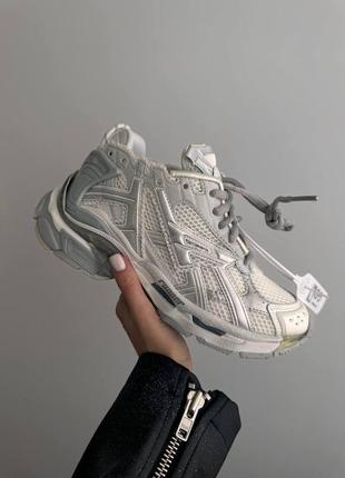 Красивейшие женские кроссовки в стиле balenciaga runner trainer white silver premium белые