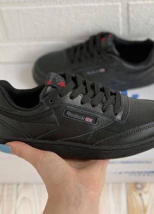 Жіночі кросівки reebok club4 фото