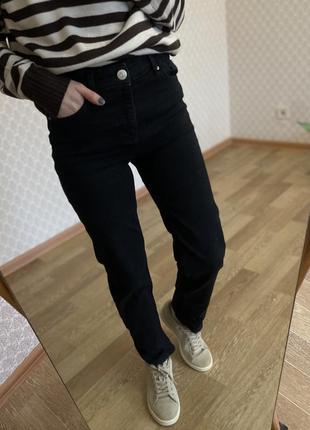 Черные джинсы1 фото