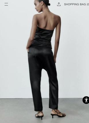 Очень стильные черные атласные брюки zara 🖤3 фото