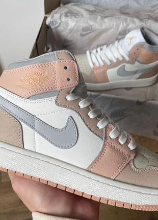 Женские кроссовки jordan for retro 1 high люкс качество