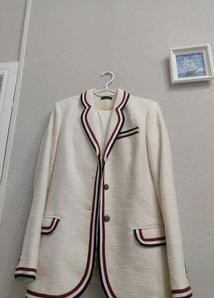 Костюм тройка брючный