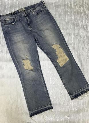 Стрейчевые джинсы рваные fat face p 40/426 фото