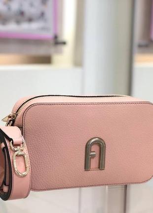 Furla сумочка, оригинал! доставка из итальялии, подписка 50%