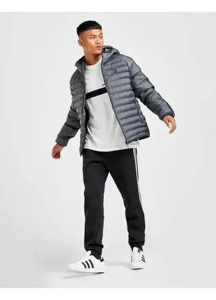 Куртка утеплена чоловіча adidas padded jacket (р.м)оригінал