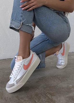 Кроссовки blazer low platform white peach2 фото