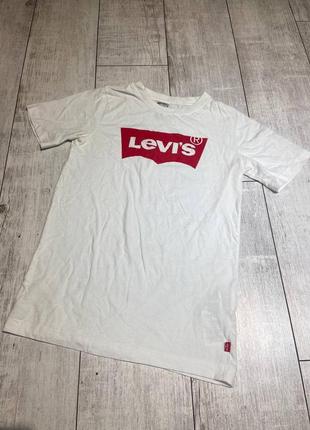 Футболка женская levis