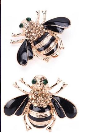 Біжутерія модна брошка бджілка, брошки комахи, жіночий подарунок, колір золото 3х2,5см