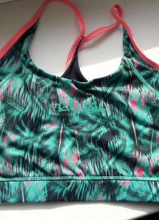 Спортивный топ tribeka