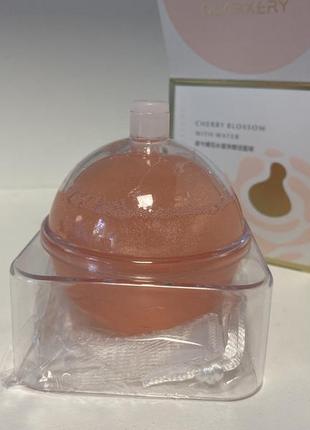 Кулька для вмивання з екстрактом вишні,яблока cherry blossom with water cleansing ball 100g