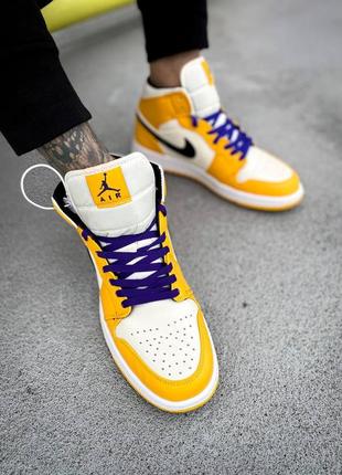 Nike air jordan 1 mid se lakers кроссовки кожаные8 фото