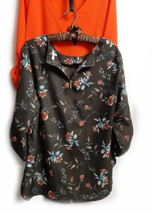 Блуза коричнева вільна  легка з квітами р 38-422 фото