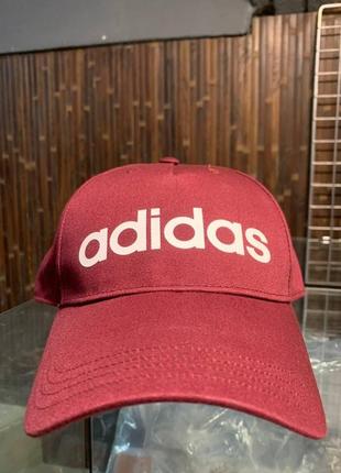 Кепка adidas оригінал hd2220 нова бейсболка sport casual спортивні бордові червоні біг лого унісекс3 фото