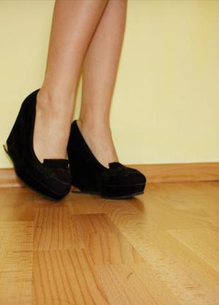 Гарні туфельки від plato!
