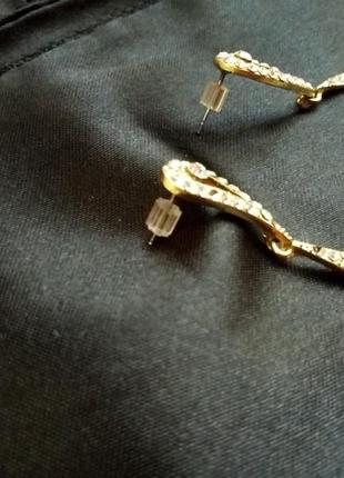 Довгі сережки під золото камені3 фото