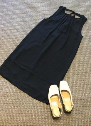 Сукня гарна стильна без рукавів середня довжина1 фото