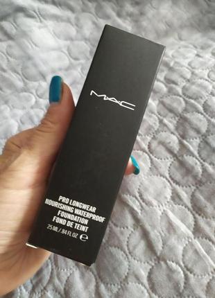 Тональный крем mac pro longwear nourishing waterproof, мак5 фото