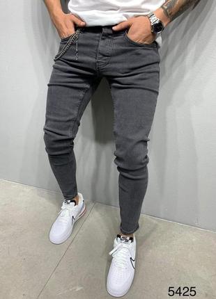 Мужские джинсы1 фото