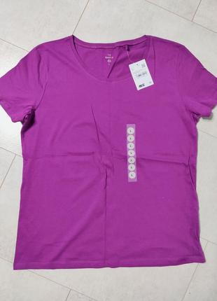 Жіноча футболка бавовняна, базова футболка2 фото