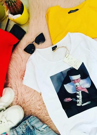 Новая футболочка с прикольным рисунком