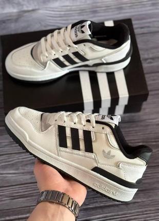 Кроссовки adidas forum low white black