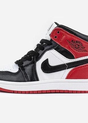 Оберіть стильні кросівки jordan 1 red - black1 фото