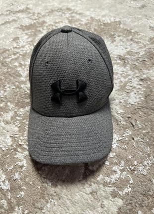 Оригинальная кепка under armour1 фото