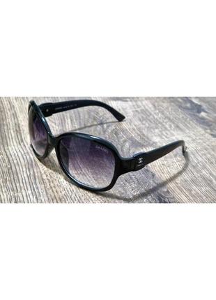 Ультрамодные солнцезащитные очки ch1 фото