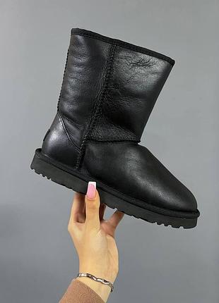 Оберіть стильні чоботи ugg