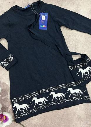 Платье на девочку