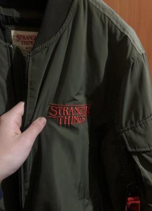 Бомбер pull&amp;bear stranger things