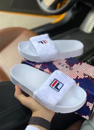 Оберіть стильні шльопанці fila slipper